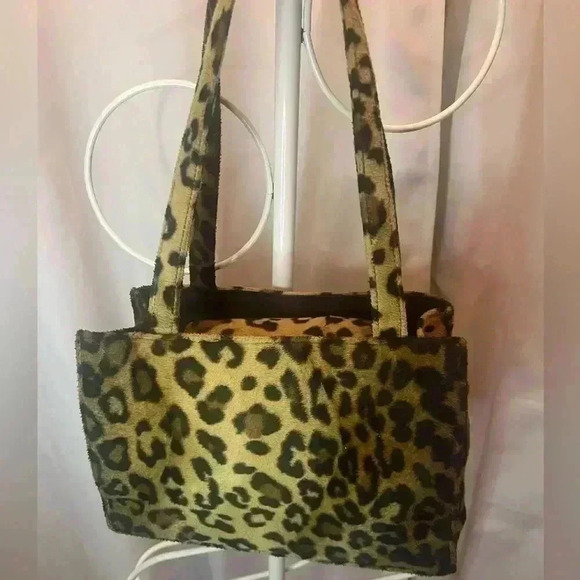 Mondani Handbag Leopard Print - Picture 5 of 10